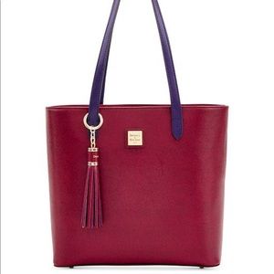 Dooney & Bourke Hadley Leather Tote